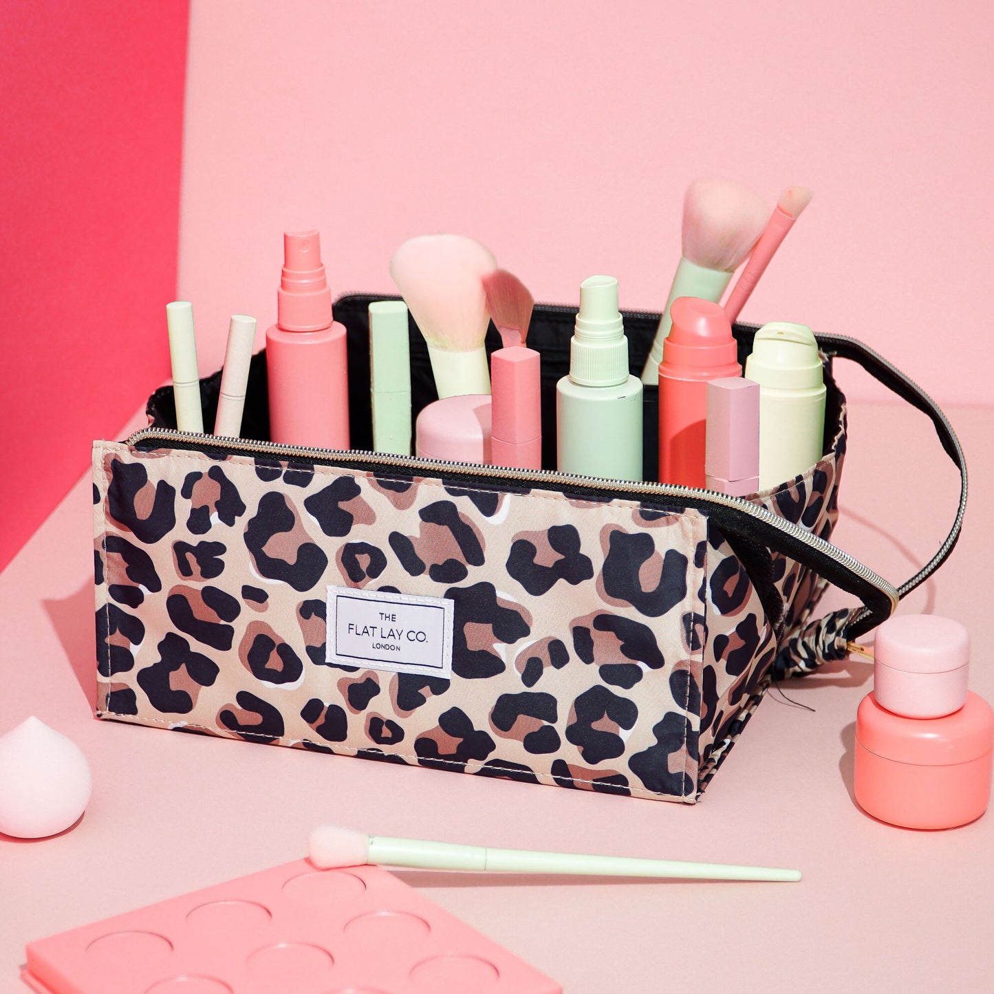 XXL Flat Lay Makeup Box Bag - Leopard Print