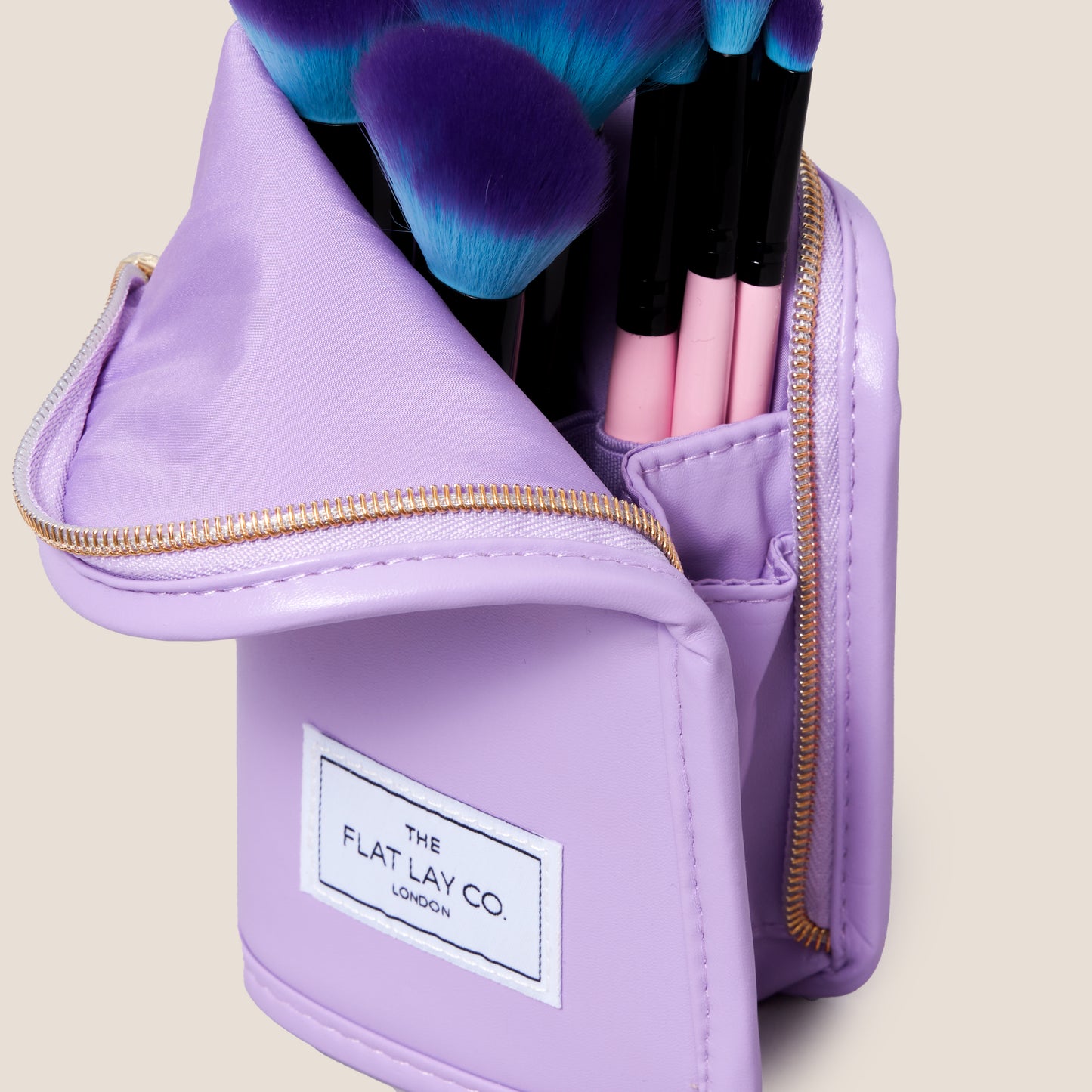 Standing Brush Case - Vegan Leather Monochrome Lilac