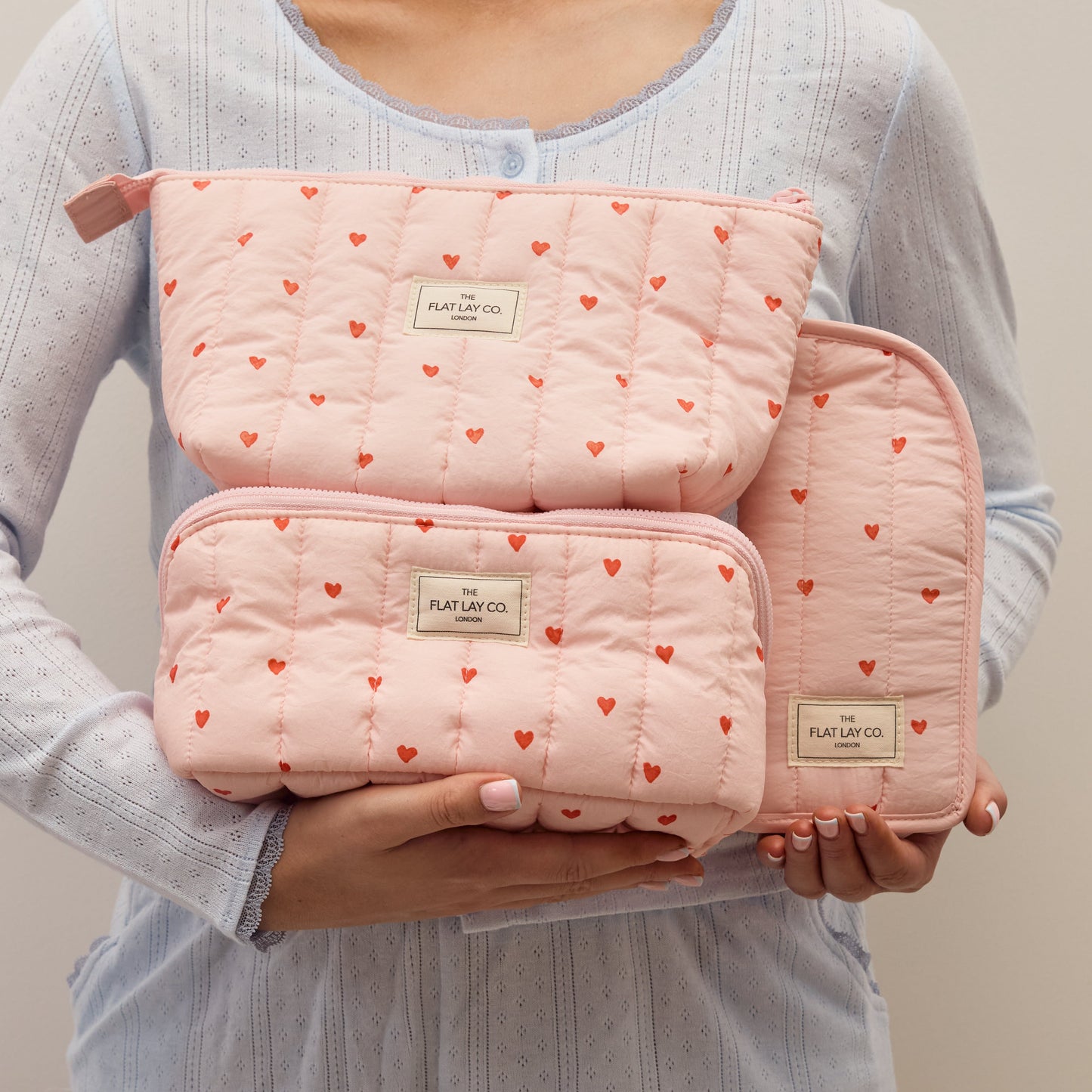 Padded Standing Makeup Brush Case - Sweet Pink Hearts