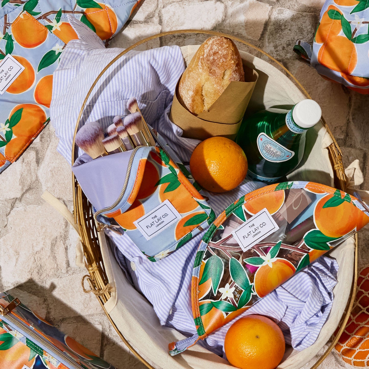 Standing Brush Case - Mediterranean Oranges