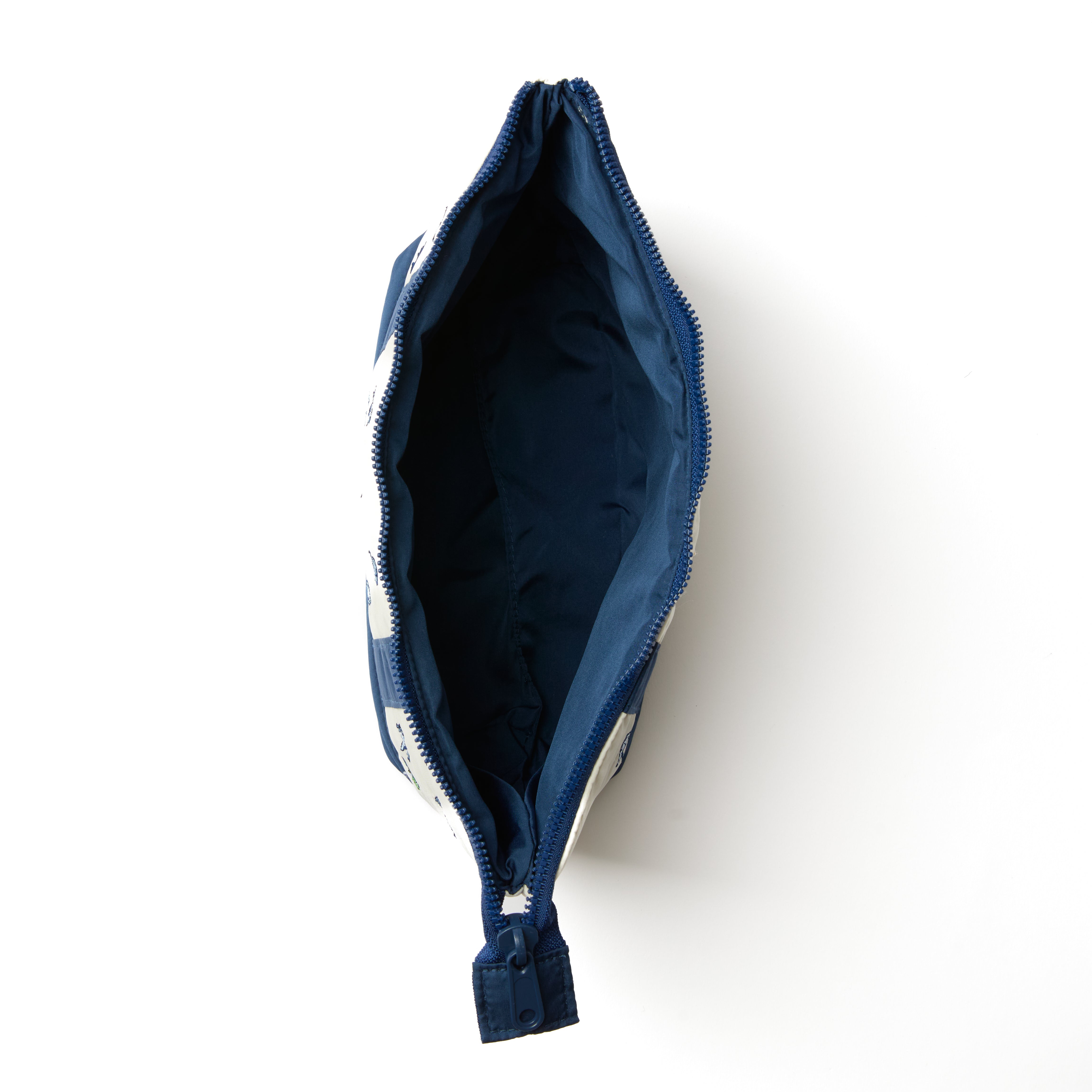 Essential Makeup Pouch - Cape Cod – The Flat Lay Co USA